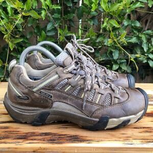 Keen Women's Alamosa WP Low Hiking Shoes size 7.5 Brown Leather Waterproof Trail